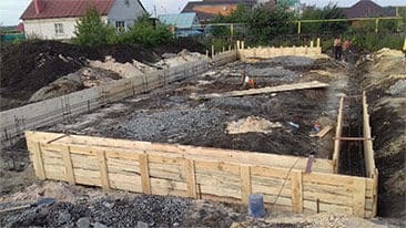 Установка опалубки и армирование